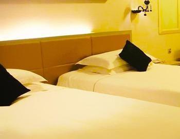 Century Sailboat Apartment Hotel 르자오 외부 사진
